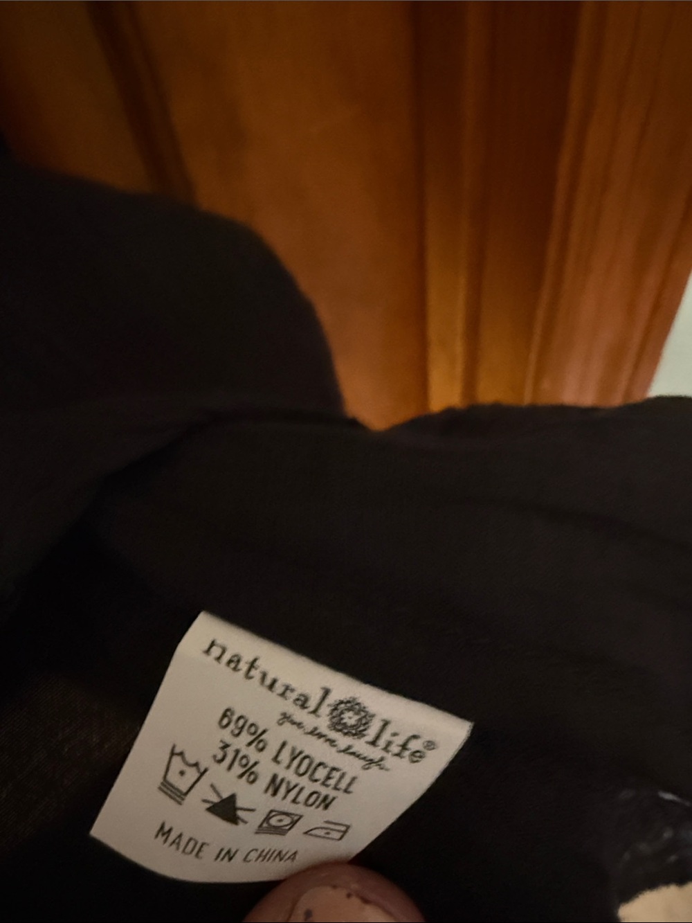 NATURAL LIFE XL Black Crinkle Button-Front Women's Blouse - Picture 4 of 6